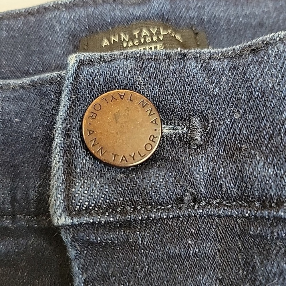 Ann Taylor Factory Petite Women's Jeans Size 12P Dark Wash Straight Slim Stretch - Picture 9 of 13